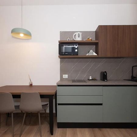 La Brisa Lejlighedshotel Capo dʼOrlando Eksteriør billede