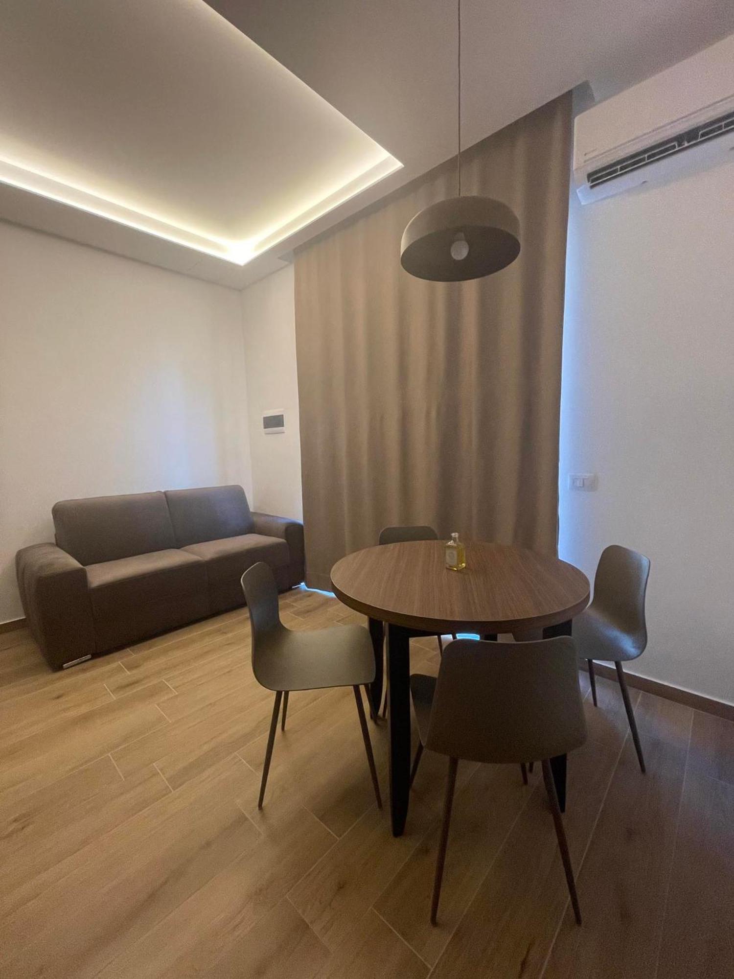 La Brisa Lejlighedshotel Capo dʼOrlando Eksteriør billede