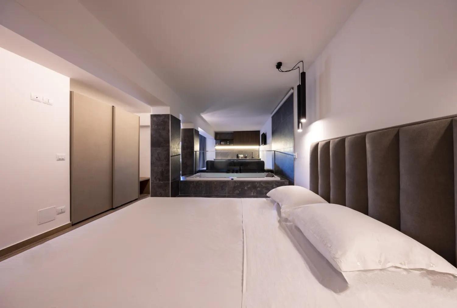 La Brisa Lejlighedshotel Capo dʼOrlando Eksteriør billede