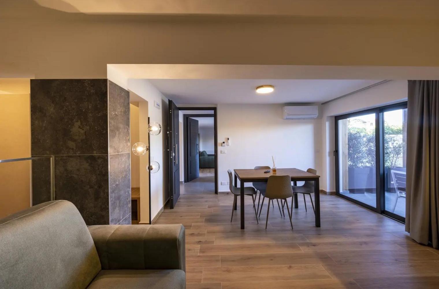 La Brisa Lejlighedshotel Capo dʼOrlando Eksteriør billede