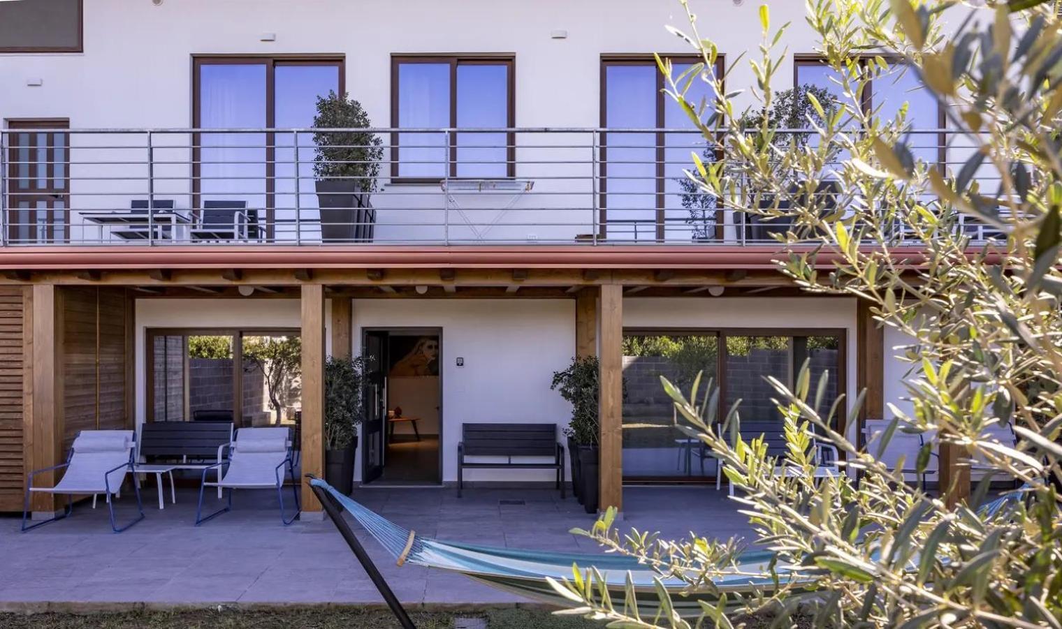 La Brisa Lejlighedshotel Capo dʼOrlando Eksteriør billede
