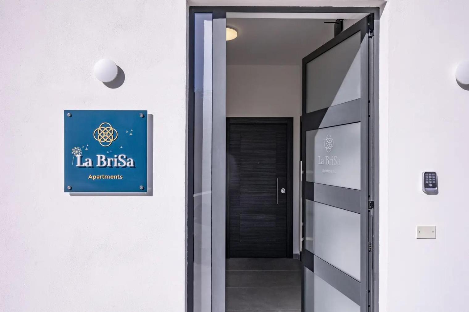 La Brisa Lejlighedshotel Capo dʼOrlando Eksteriør billede